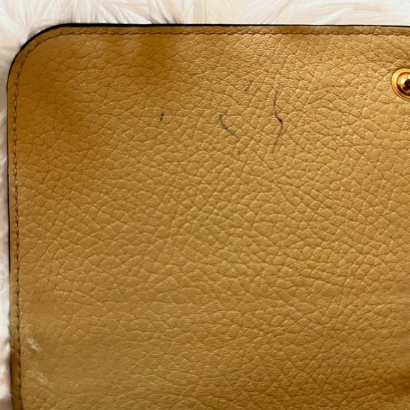 Chloe Authentic Wallet - Picture 5 of 16